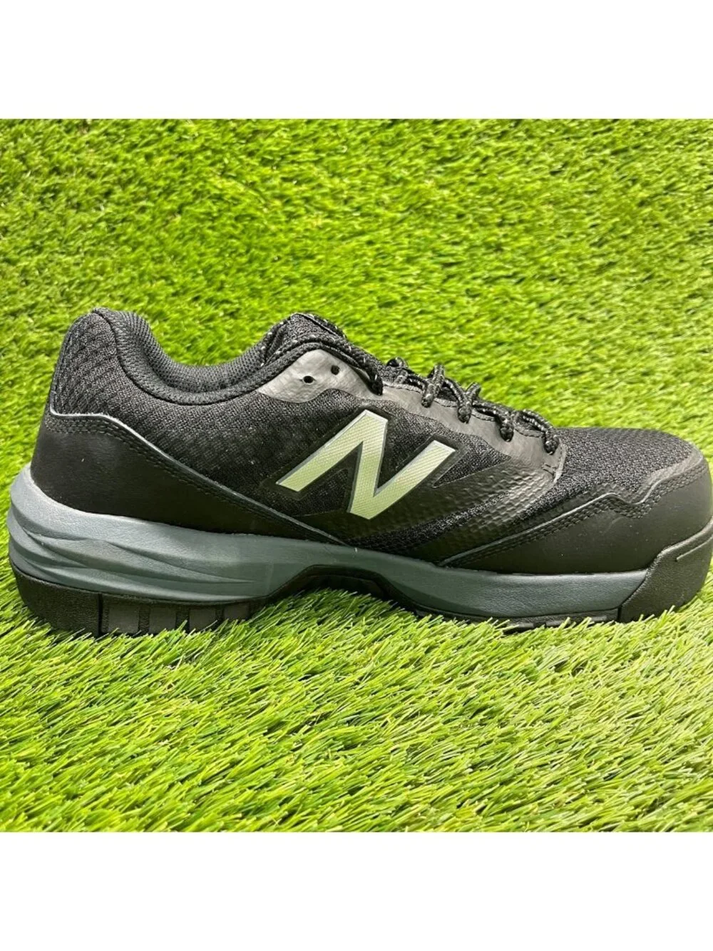 New Balance 589v1 Mens Size 10.5EE Black White Composite Toe Safety Work Shoes